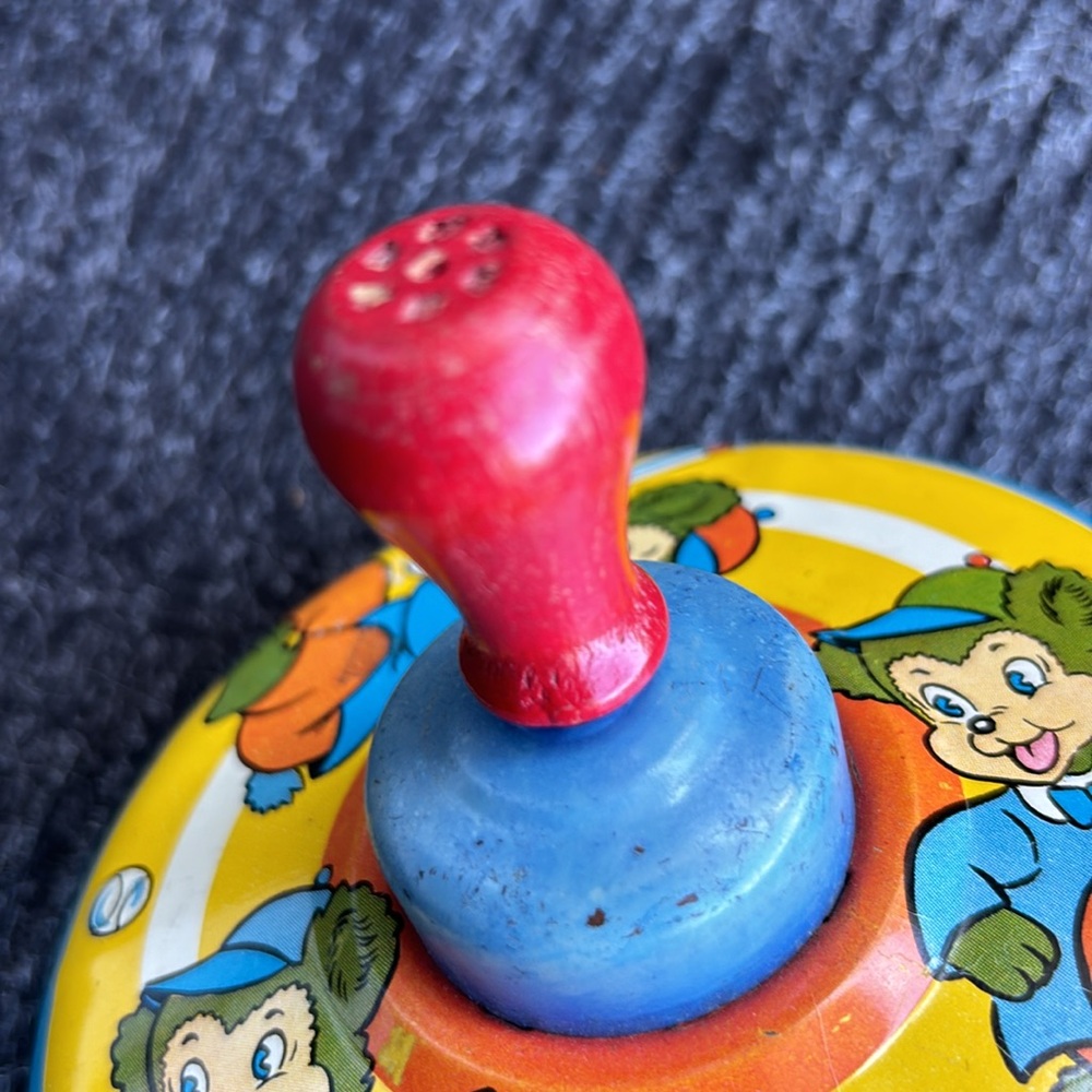 Vintage Spinning Top - Picture 4 of 7